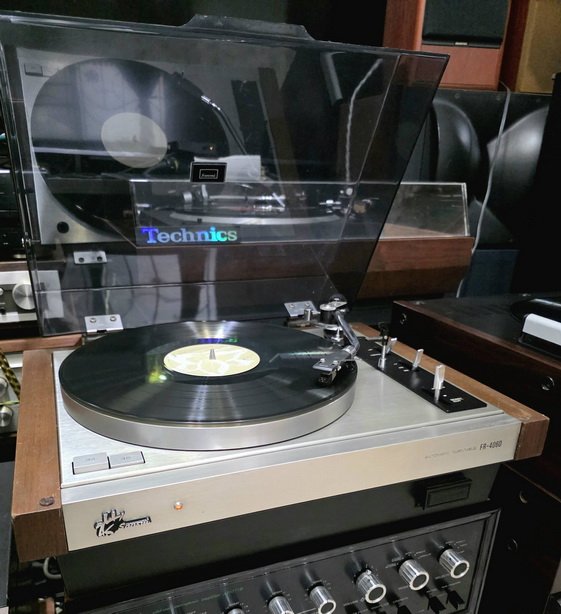 ขายเครื่องเล่นแผ่นเสียง SANSUI FR-4060 ระบบออโต้ สภาพสวยเสียงดี หายาก Made in Japan