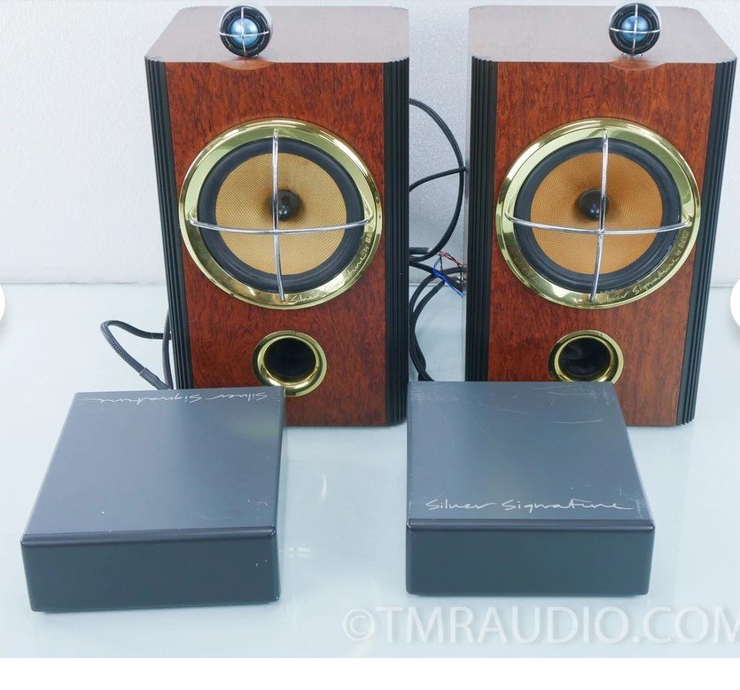 SIGNATURE SERIES รุ่นพิเศษ